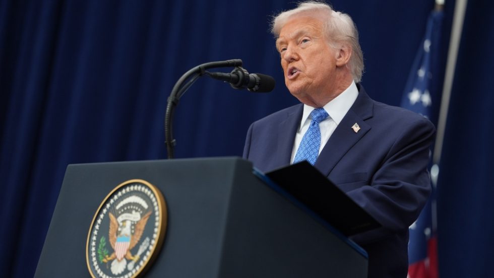 Trump_1020
